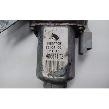 Recambio de elevalunas delantero izquierdo para peugeot 106 (s2) max referencia OEM IAM 400671T2  