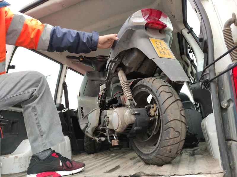 derbi gp1 50 del año 2005