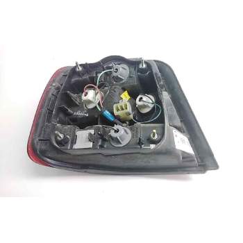 Recambio de piloto trasero derecho para hyundai lantra (j1) referencia OEM IAM 7R011110  42785