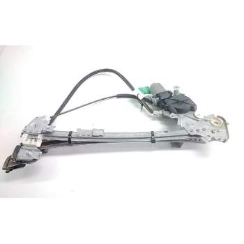 ELEVALUNAS DELANTERO DERECHO 400684T2 