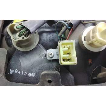 Recambio de piloto trasero derecho para hyundai lantra (j1) referencia OEM IAM B941209  42785
