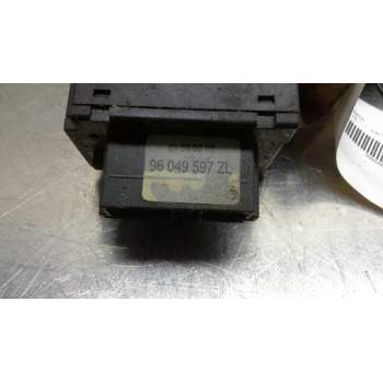 Recambio de mando limpia para citroën zx referencia OEM IAM 96049597ZL 61580003 17670