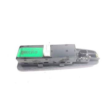 Recambio de mando elevalunas delantero izquierdo para kia cerato 2.0 ex crdi berlina (4-ptas.) referencia OEM IAM 621W05560  