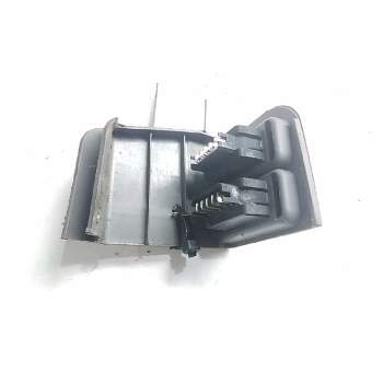 Recambio de mando elevalunas delantero izquierdo para peugeot 205 berlina referencia OEM IAM   