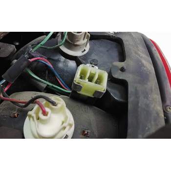 Recambio de piloto trasero izquierdo para hyundai lantra (j1) referencia OEM IAM L62401285  42786