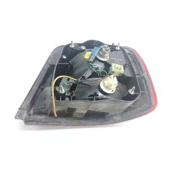 Recambio de piloto trasero izquierdo para hyundai lantra (j1) referencia OEM IAM B941208 2357NA 42786