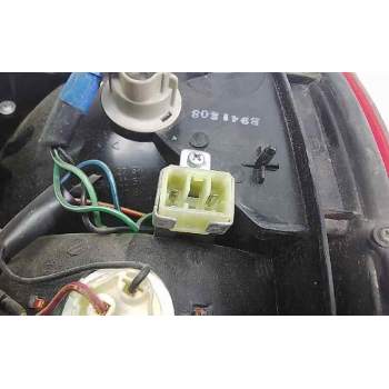 Recambio de piloto trasero izquierdo para hyundai lantra (j1) referencia OEM IAM B941208 2357NA 42786