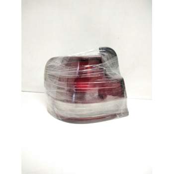Recambio de piloto trasero izquierdo para hyundai lantra (j1) referencia OEM IAM B941208 2357NA 42786