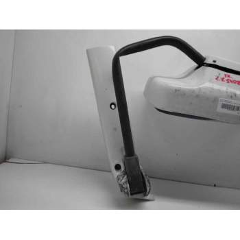 Recambio de retrovisor izquierdo para renault premium route 2006 fg 4x2 larga distancia referencia OEM IAM   