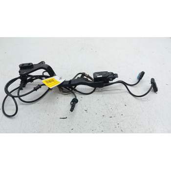 SENSOR ABS DELANTERO DERECHO A2055451028 