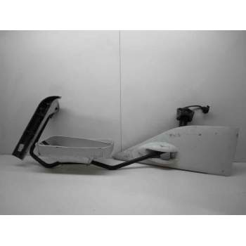 Recambio de retrovisor izquierdo para renault premium route 2006 fg 4x2 larga distancia referencia OEM IAM   