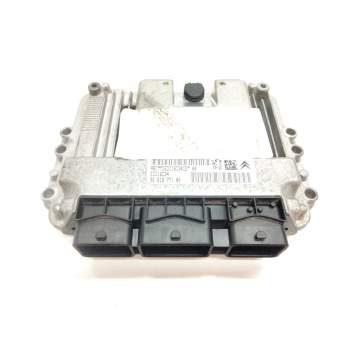 Recambio de centralita motor uce para citroën c4 berlina vtr plus referencia OEM IAM 9661377180  