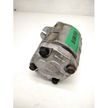Recambio de bomba hidraulica para toyota referencia OEM IAM L7513V 2J2BP CARRETLLA
