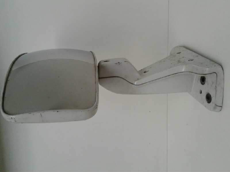 Recambio de retrovisor frontal para renault premium route 2006 fg 4x2 larga distancia referencia OEM IAM   