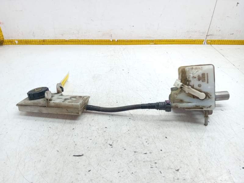 Recambio de bomba freno para ford transit connect monospace 1.6 tdci referencia OEM IAM 03350854051  