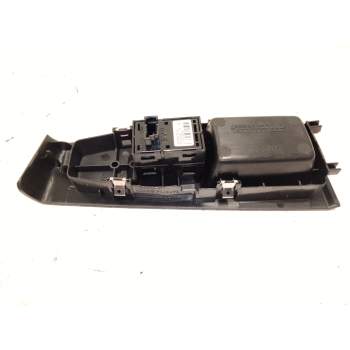 Recambio de mando elevalunas trasero derecho para bmw 2 gran tourer (f46) 218 d referencia OEM IAM 9208107  