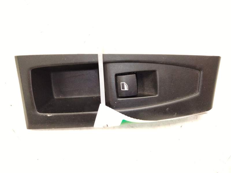 Recambio de mando elevalunas trasero izquierdo para bmw 2 gran tourer (f46) 218 d referencia OEM IAM 9208107  