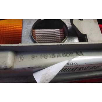Recambio de piloto trasero derecho para ford fiesta berl./express referencia OEM IAM 84FG13A602AA  