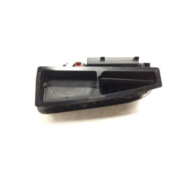 Recambio de rejilla aireadora para peugeot 5008 (0u_, 0e_) 1.6 hdi referencia OEM IAM   