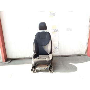 ASIENTO DELANTERO DERECHO 