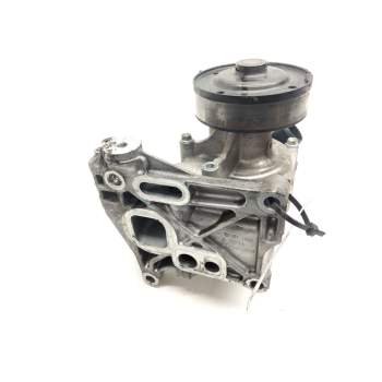 Recambio de bomba agua para mazda 3 (bm, bn) 2.2 d referencia OEM IAM SH0115100  
