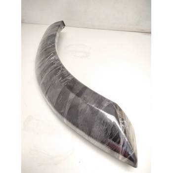 Recambio de moldura trasera derecha para land rover discovery v6 td se referencia OEM IAM   