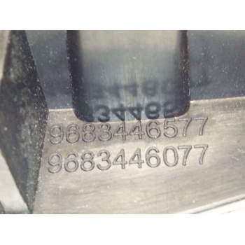 Recambio de maneta interior delantera derecha para peugeot 5008 (0u_, 0e_) 1.6 16v referencia OEM IAM 9683446577  