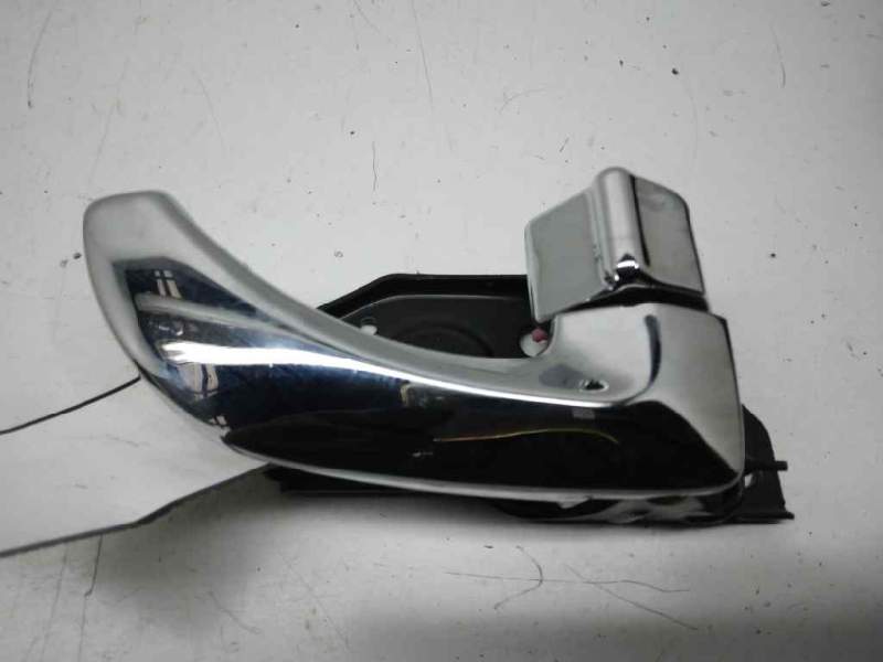 Recambio de maneta interior trasera derecha para hyundai terracan (hp) 2.9 crdi gl referencia OEM IAM   