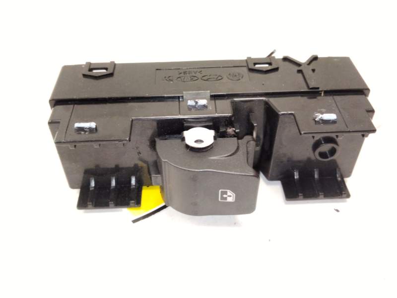 Recambio de mando elevalunas trasero izquierdo para hyundai i30 (pde, pd, pden) 1.6 crdi referencia OEM IAM 93581G3010  