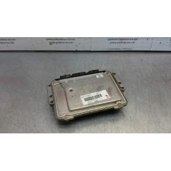 Recambio de centralita motor uce para citroën c5 berlina lx (e) referencia OEM IAM 0281011561 9658945380 EDC16C34