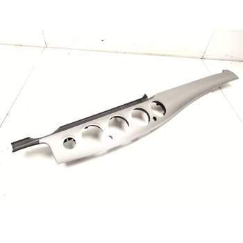 Recambio de moldura para mercedes-benz clase e (w213) e 220 d (213.004) referencia OEM IAM A2136809100  