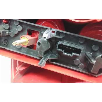 Recambio de piloto trasero izquierdo para peugeot 1007 dolce referencia OEM IAM 9646116980  