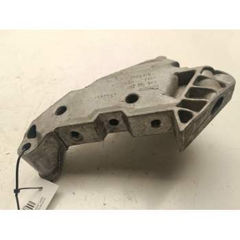 Recambio de soporte motor derecho inferior para seat leon (1p1) 1.6 referencia OEM IAM 03G199207E  