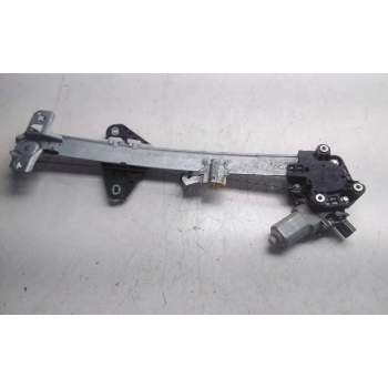 Recambio de elevalunas trasero derecho para honda cr-v (re) comfort referencia OEM IAM 72710SWAA02  