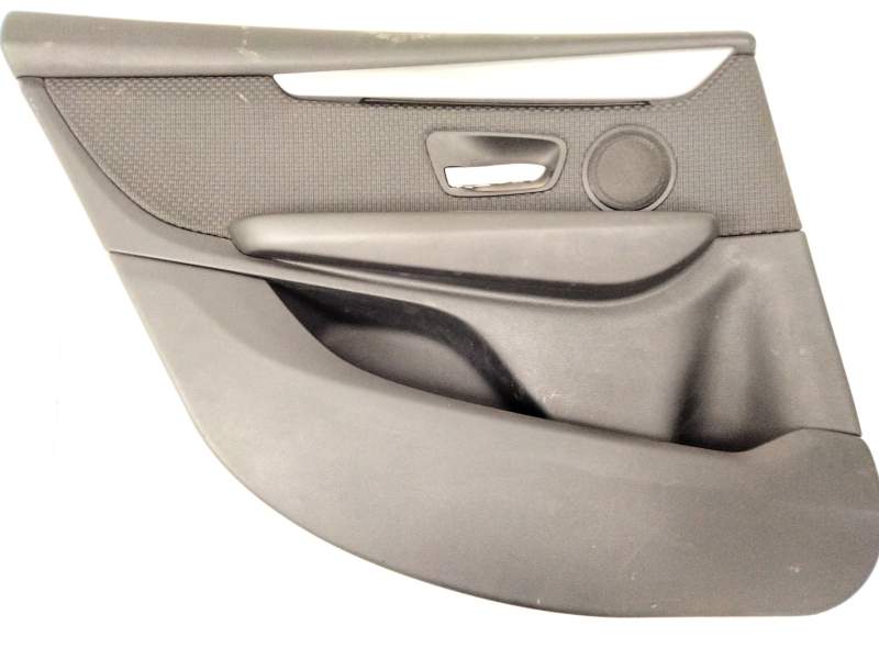Recambio de guarnecido puerta trasera izquierda para bmw 2 gran tourer (f46) 218 d referencia OEM IAM 8251370  