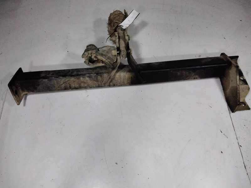 Recambio de refuerzo paragolpes trasero para nissan terrano (wd21) freeway referencia OEM IAM   