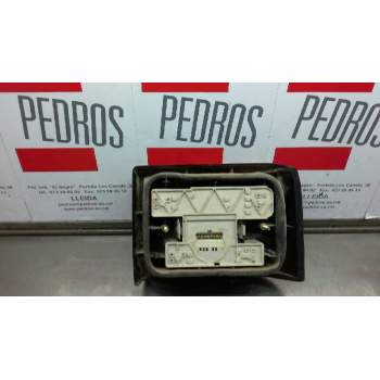Recambio de piloto trasero izquierdo para renault 19 hatchback (b/c53) referencia OEM IAM 87067  20596