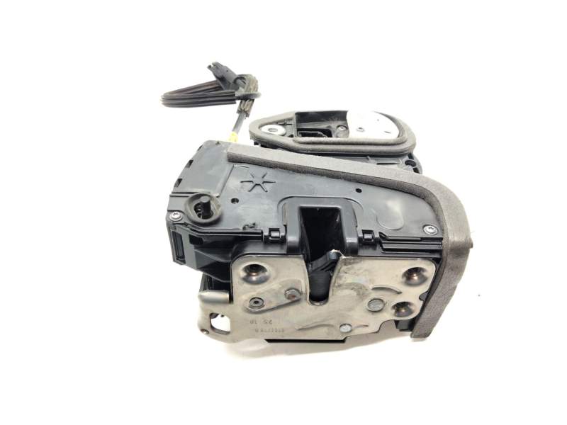 Recambio de cerradura puerta trasera derecha para opel astra k sports tourer excellence referencia OEM IAM 13598385  