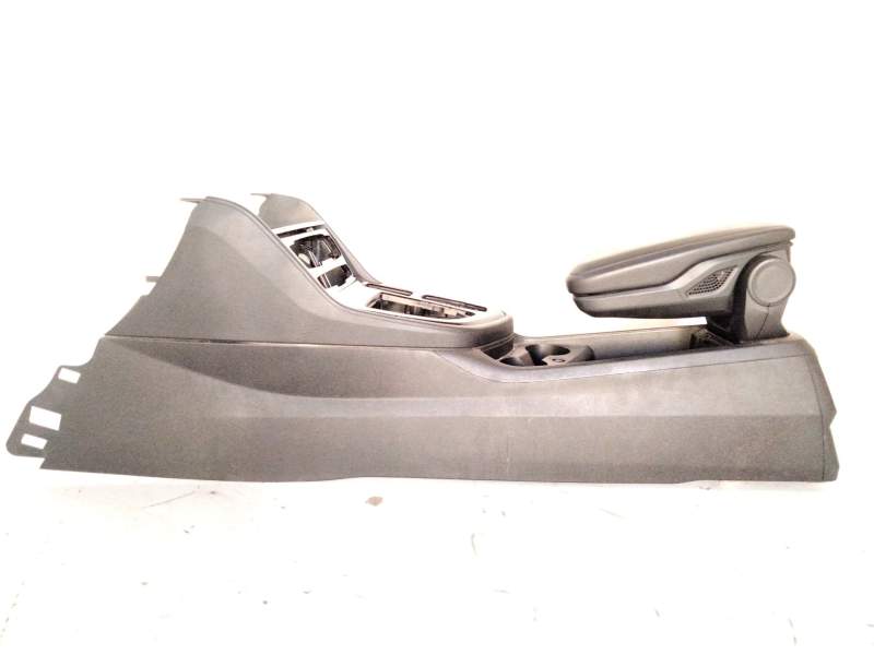 Recambio de consola central para bmw 2 gran tourer (f46) 218 d referencia OEM IAM 931957515  
