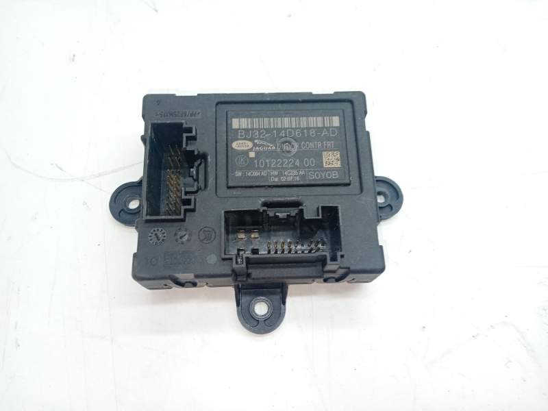 Recambio de modulo cierre centralizado delantero izquierdo para land rover discovery 5 referencia OEM IAM BJ3214D618AD  