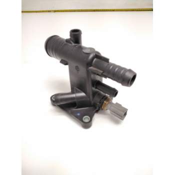 Recambio de caja termostato para ford focus iii 2.0 st referencia OEM IAM CJ5E8K556AA  