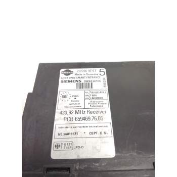 Recambio de modulo electronico para nissan terrano ii (r20) 2.7 td 4wd referencia OEM IAM 285969F97 5WK46010C SIEMENS