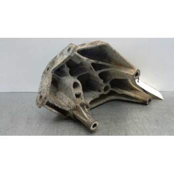 Recambio de soporte motor derecho inferior para skoda fabia familiar (6y5) classic referencia OEM IAM 045199207  