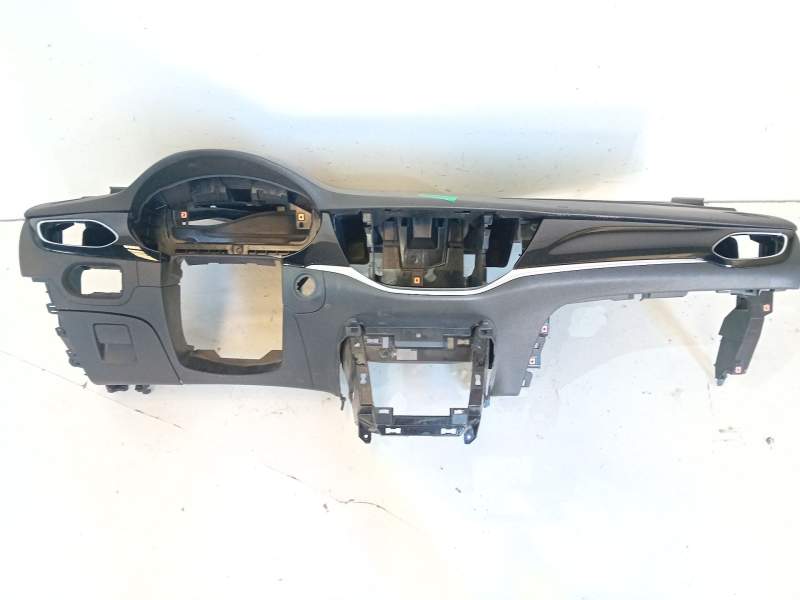 Recambio de salpicadero para opel astra k sports tourer excellence referencia OEM IAM 39085191  