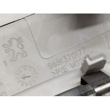 Recambio de luz interior para peugeot 5008 (0u_, 0e_) 1.6 hdi referencia OEM IAM 9681370177  