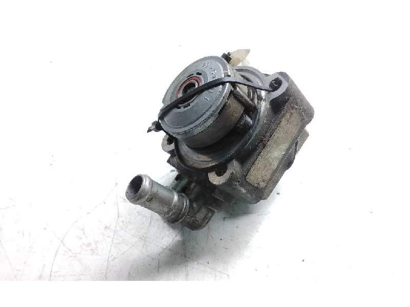 Recambio de bomba servodireccion para opel vectra b berlina 2.0 dti referencia OEM IAM   