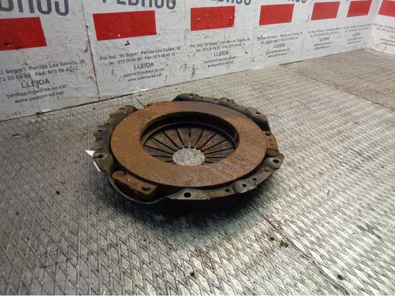 Recambio de prensa embrague para nissan terrano/terrano.ii (r20) 2.7 turbodiesel referencia OEM IAM   