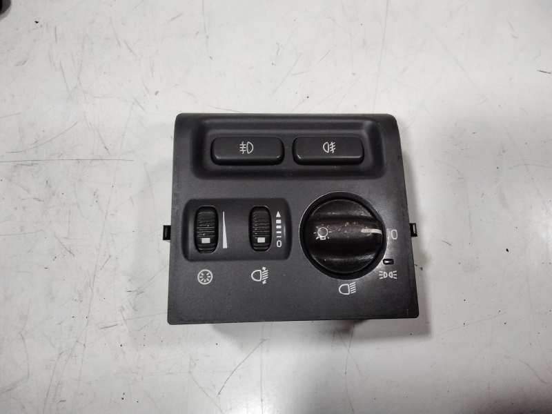 Recambio de mando luces para volvo v40 familiar 1.9 d+ evolution referencia OEM IAM 30613945  