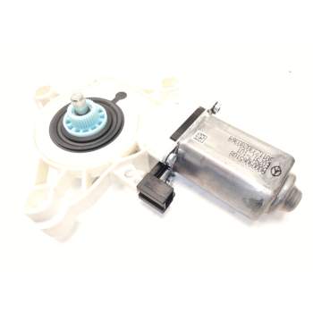 MOTOR ELEVALUNAS TRASERO DERECHO A0009065108 
