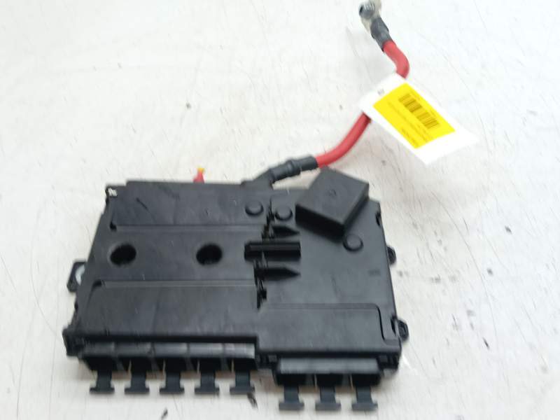Recambio de fusible bateria para mercedes-benz clase e (w213) e 220 d (213.004) referencia OEM IAM A2135406200  
